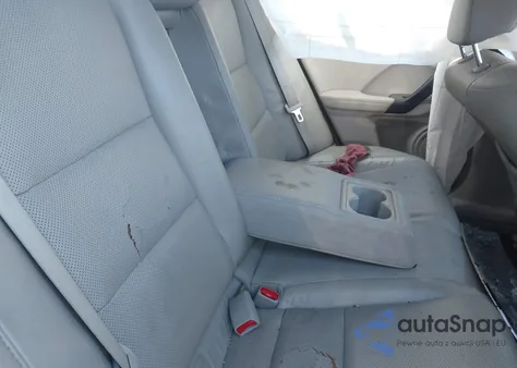 2010 Acura Tsx 2.4 z USA, uszkodzony, nr VIN JH4CU2F65AC043434